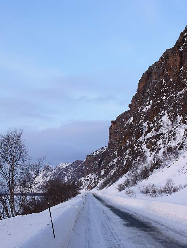 Road-to-Batsfjord-91912688