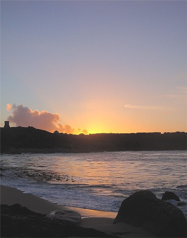 Dawn-over-Porthcressa-17023489