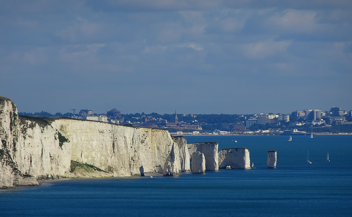 Old harries Rocks1158
